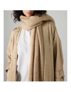 Montse Pedrosa | Pashmina lisa con detalle flecos Beige 70658 de Ysabel Mora