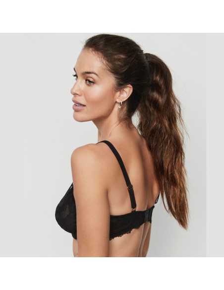 Montse Pedrosa | Sujetador Agatha 31211 de Selmark color Negro