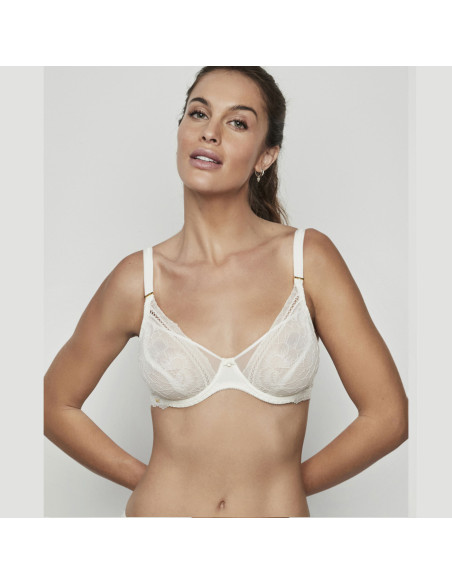 Montse Pedrosa | Sujetador Agatha 31211 de Selmark color Marfil