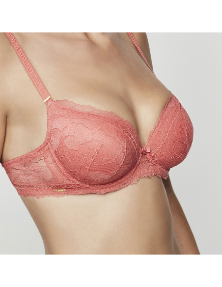 Montse Pedrosa | Sujetador Agatha 31217 de Selmark color Coral