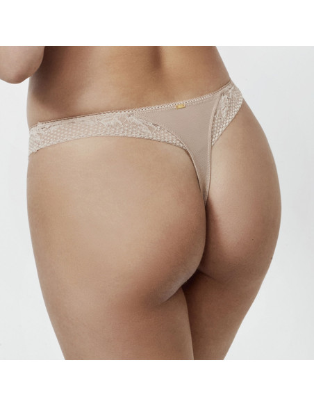 Montse Pedrosa | Tanga Malitzia 61201 de Selmark color Tierra