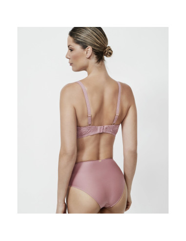 Montse Pedrosa | Sujetador Malitzia 61211 de Selmark color Rosa Tostado