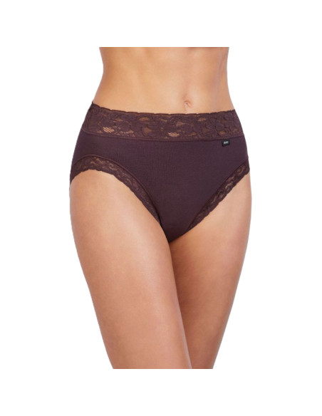 Montse Pedrosa | Braguita Algodón 3324 de Avet color Arándano