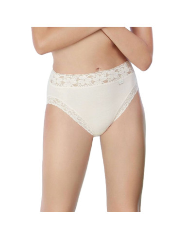 Montse Pedrosa | Braguita Algodón 3324 de Avet color Pétalo