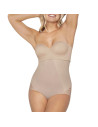 Montse Pedrosa | Braga Faja de Control Alta 012906 de Leonisa color Nude