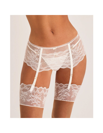 Montse Pedrosa | Liguero Manuela 31309 de Selmark color Marfil