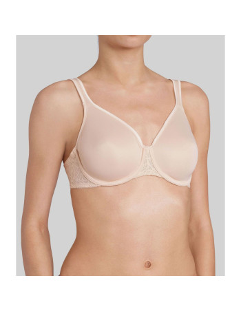 Montse Pedrosa | Sujetador Confort Minimizer W de Triumph color Piel