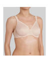 Montse Pedrosa | Sujetador Confort Minimizer W de Triumph color Piel