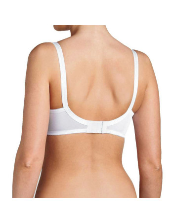 Montse Pedrosa | Sujetador Corsina Pretty W de Triumph 2