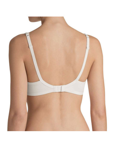 Montse Pedrosa | Sujetador Perfectly Soft WHP de Triumph color Marfil
