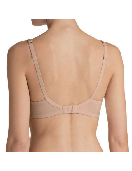 Montse Pedrosa | Sujetador Perfectly Soft WHP de Triumph color Skin
