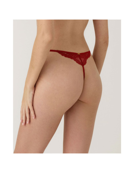 Montse Pedrosa | Tanga Hilo Renatta 61300 de Selmark color Rojo